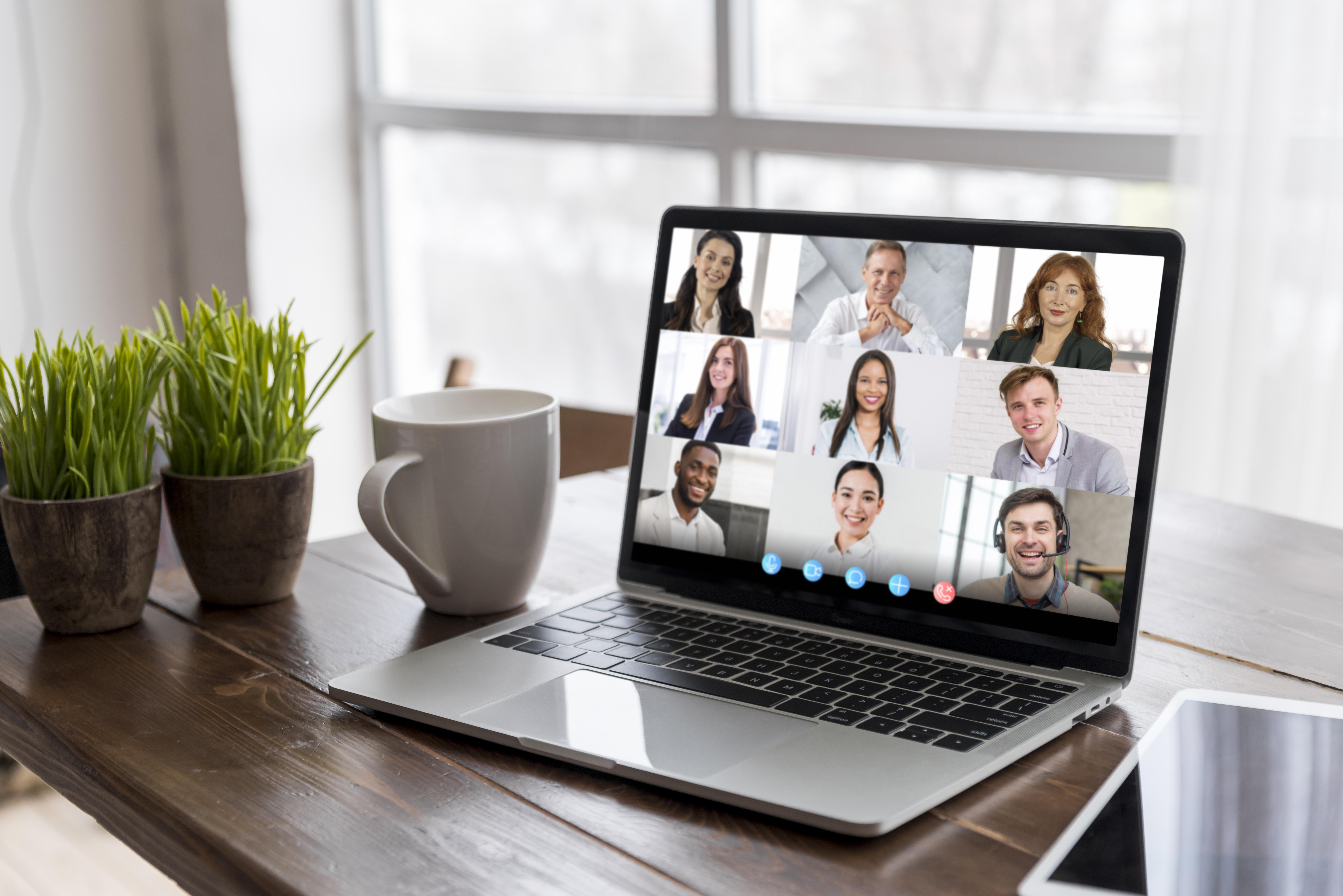 Las mejores herramientas con IA para reuniones eficientes